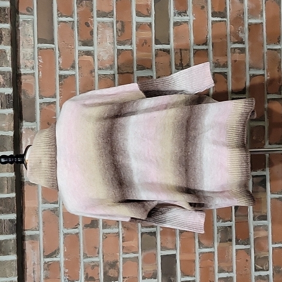 LOFT NWT pink and brown sweater.  Very wam and cozy. 3% wool.  size S - Picture 3 of 8
